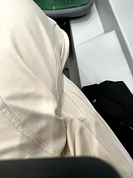 eveangelll online show from October 17, 4:04 am