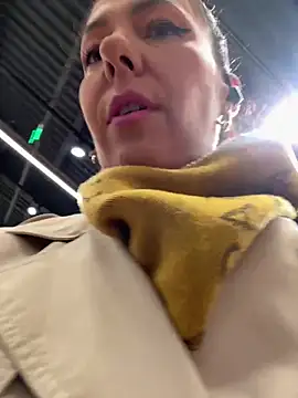 eveangelll online show from April 1, 7:20 am