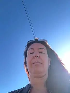 eveangelll online show from April 26, 7:06 am