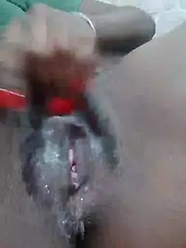 Snapshot of pearl7979 chatting on January 25, 2:47 pm pearl7979 online show from January 25, 2:47 pm