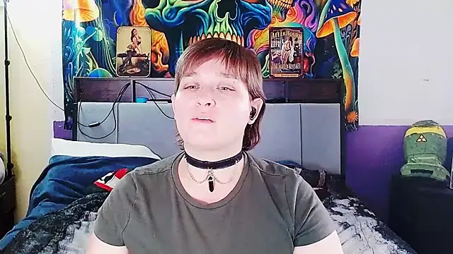 Snapshot of Chloenightmare chatting on February 26, 6:12 am Chloenightmare online show from February 26, 6:12 am