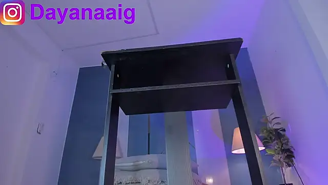 Voluptupus-girl online show from April 21, 1:42 am