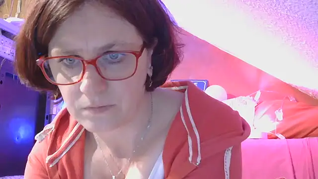Snapshot of lanax chatting on June 4, 12:11 pm lanax online show from June 4, 12:11 pm