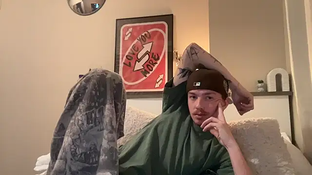 Snapshot of younghungginger chatting on December 5, 11:40 pm younghungginger online show from December 5, 11:40 pm