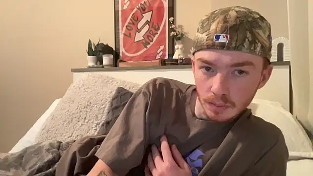 Snapshot of younghungginger chatting on January 21, 12:04 am younghungginger online show from January 21, 12:04 am