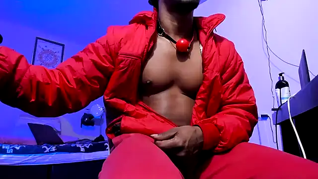 Snapshot of AlejoKhalifa_ chatting on March 7, 1:42 am AlejoKhalifa  online show from March 7, 1:42 am