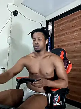 Snapshot of AlejoKhalifa_ chatting on September 29, 5:18 pm AlejoKhalifa  online show from September 29, 5:18 pm