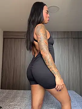 macey elliot  online show from February 25, 6:09 pm