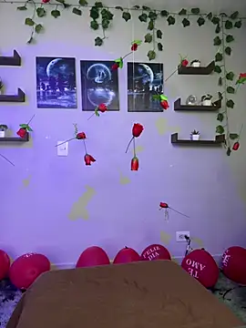 macey elliot  online show from February 26, 12:36 pm