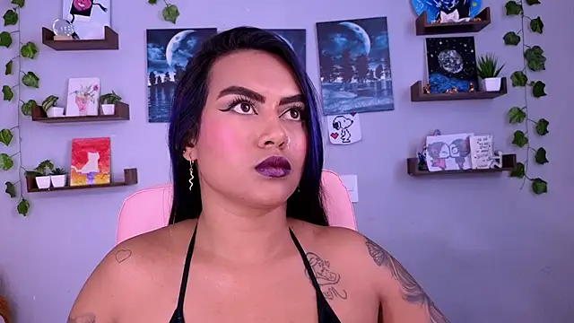 macey elliot  online show from September 15, 4:18 pm