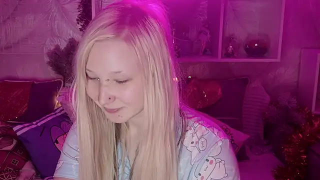 MeowkaKitty online show from December 23, 1:47 am