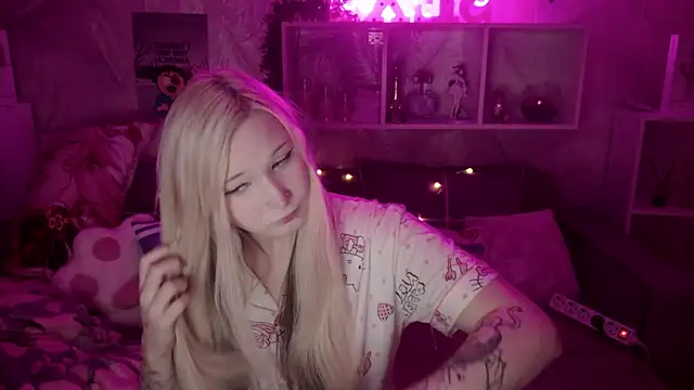 MeowkaKitty online show from January 13, 2:06 am