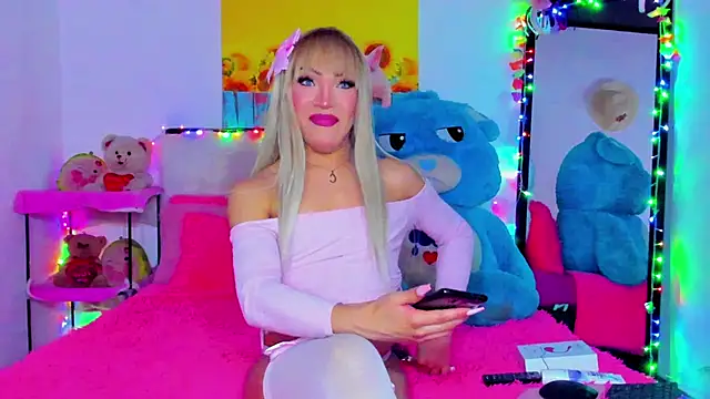 Candy Candy   online show from December 29, 9:41 pm