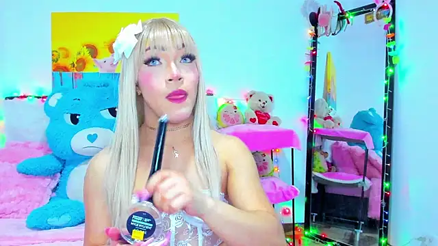 Snapshot of Candy_Candy__ chatting on January 9, 1:52 am Candy Candy online show from January 9, 1:52 am