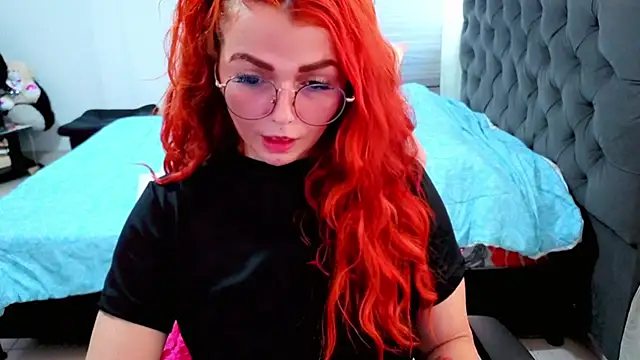 Snapshot of Alexatexa2929 chatting on June 19, 9:18 pm Alexatexa2929 online show from June 19, 9:18 pm