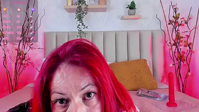 Snapshot of ivone_adams chatting on March 14, 8:28 pm ivone adams online show from March 14, 8:28 pm