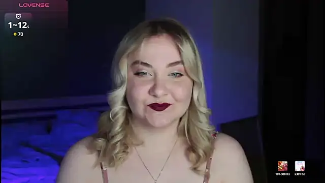 sensual girrrl online show from April 23, 11:18 pm