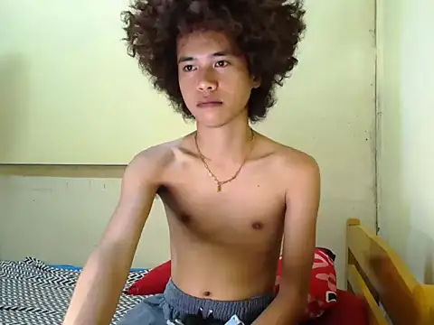Asiantwink21 online show from July 20, 4:38 am