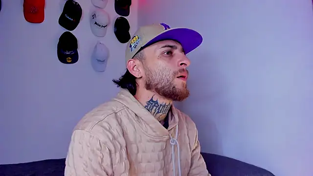 Drako Lamar online show from April 21, 4:08 am