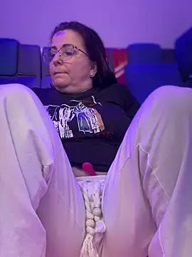 PaulinaSanders X online show from January 28, 10:34 pm