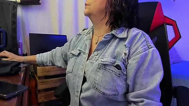 PaulinaSanders X online show from March 13, 7:28 pm