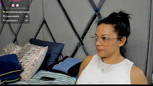 paula daniela1 online show from December 11, 12:33 am