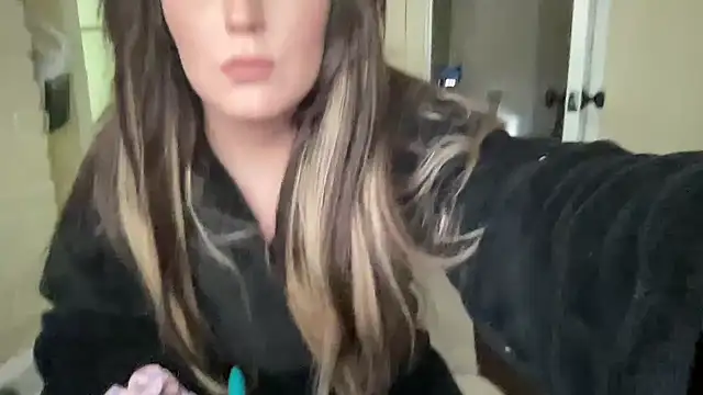 Snapshot of sexylilly69 chatting on February 1, 2:58 am sexylilly69 online show from February 1, 2:58 am