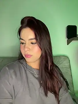 Zarah Blare online show from December 12, 6:57 am