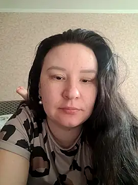 AlexaLexie online show from March 30, 7:31 am