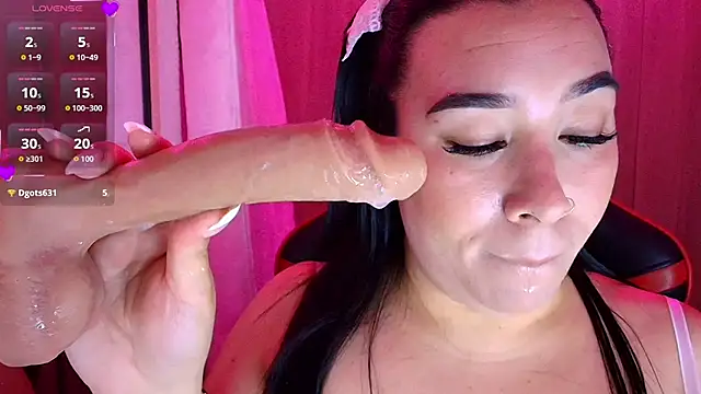 leahtemptation3 online show from December 22, 9:28 am