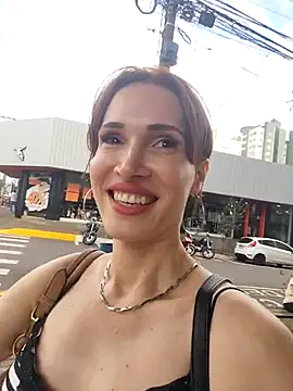 Snapshot of Irresistible24 chatting on November 26, 7:48 pm Irresistible24 online show from November 26, 7:48 pm