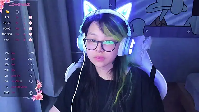 Snapshot of maydaykimmy chatting on March 2, 11:53 pm maydaykimmy online show from March 2, 11:53 pm