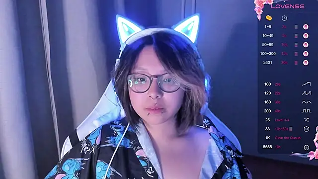 Snapshot of maydaykimmy chatting on September 24, 9:51 pm maydaykimmy online show from September 24, 9:51 pm