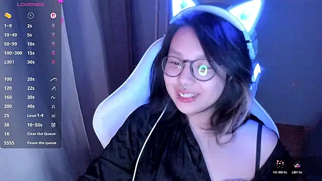 Snapshot of maydaykimmy chatting on April 30, 9:08 pm maydaykimmy online show from April 30, 9:08 pm