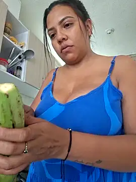Snapshot of CanelitaPasion chatting on September 21, 5:47 pm CanelitaPasion online show from September 21, 5:47 pm