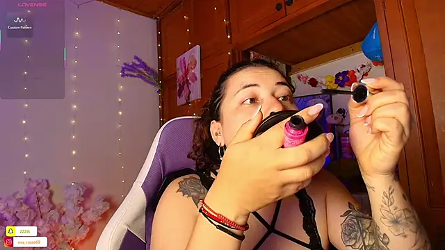 eva rosse69 online show from April 18, 12:09 pm