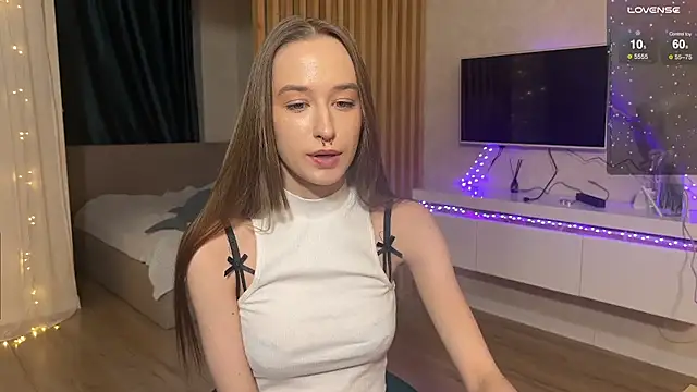 Snapshot of Sweett_Monica chatting on December 29, 10:12 am Sweett Monica online show from December 29, 10:12 am
