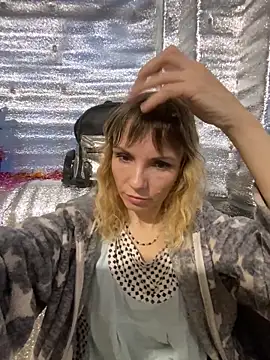 Anita-Smith online show from December 28, 6:39 am