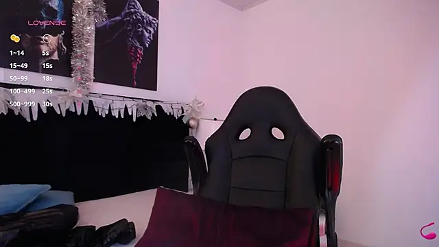 Snapshot of JuanCamiilo_66 chatting on December 26, 4:10 am JuanCamiilo 66 online show from December 26, 4:10 am