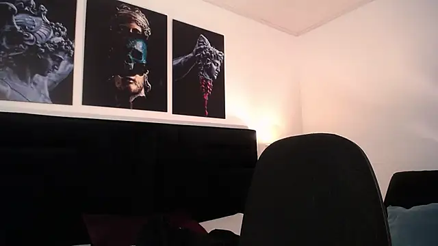 Snapshot of JuanCamiilo_66 chatting on January 5, 7:49 pm JuanCamiilo 66 online show from January 5, 7:49 pm