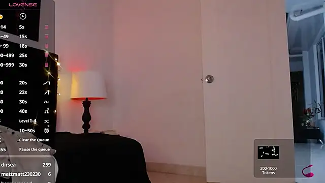 Snapshot of JuanCamiilo_66 chatting on February 3, 4:04 am JuanCamiilo 66 online show from February 3, 4:04 am