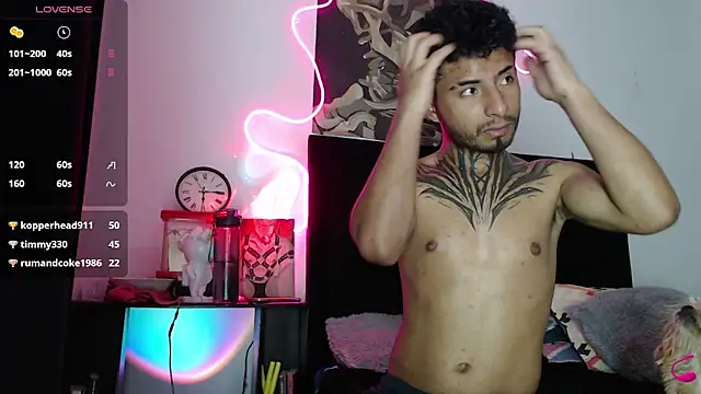 Snapshot of JuanCamiilo_66 chatting on September 15, 11:27 pm JuanCamiilo 66 online show from September 15, 11:27 pm