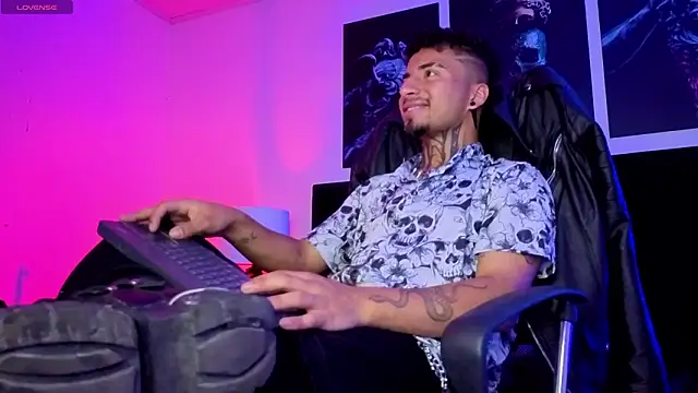 JuanCamiilo 66 online show from March 21, 2:27 am