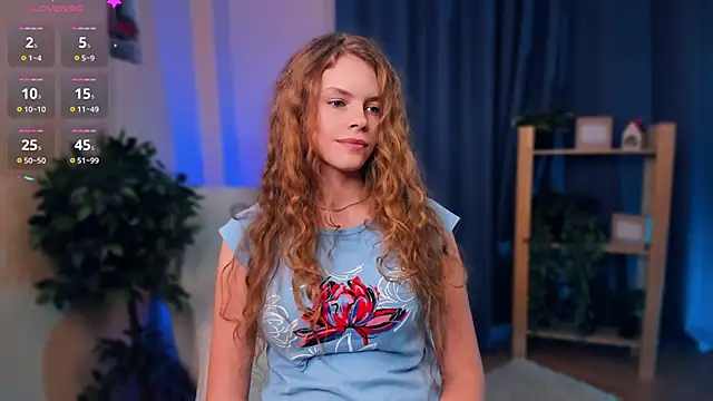 Snapshot of RayaNenlia chatting on January 7, 11:16 am RayaNenlia online show from January 7, 11:16 am