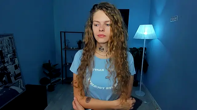 Snapshot of RayaNenlia chatting on October 21, 5:08 am RayaNenlia online show from October 21, 5:08 am