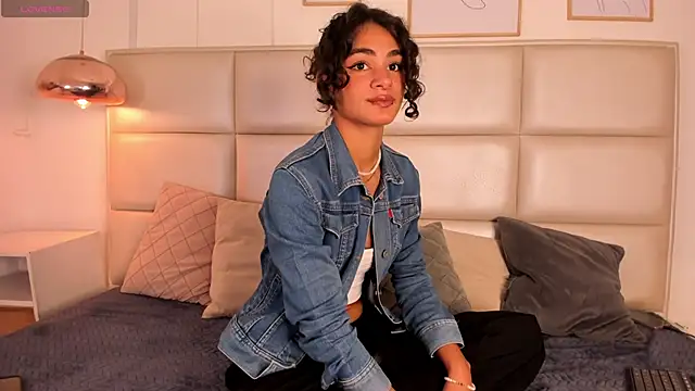 ZukyXYakihiro89 online show from February 12, 5:05 pm