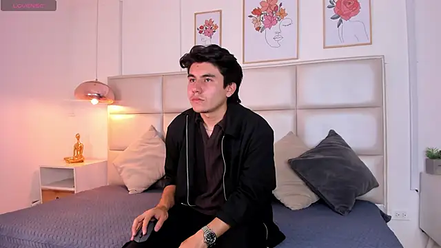 ZukyXYakihiro89 online show from February 17, 6:26 pm