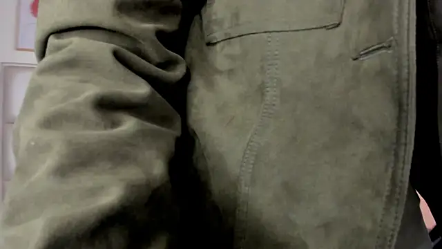 ZukyXYakihiro89 online show from February 25, 3:49 pm