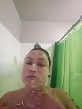 honeeyyy pot online show from December 15, 8:19 am