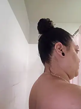 honeeyyy pot online show from October 7, 4:53 am